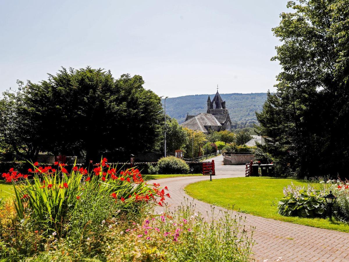 Roseburn Villa Pitlochry Bagian luar foto